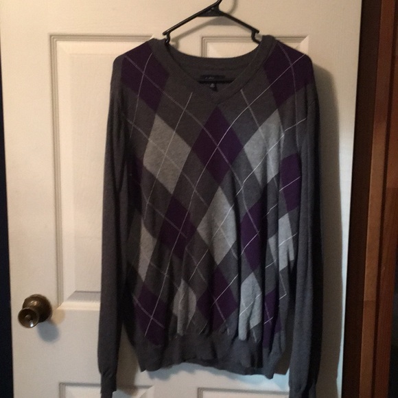 Men’s sweater - Picture 1 of 3